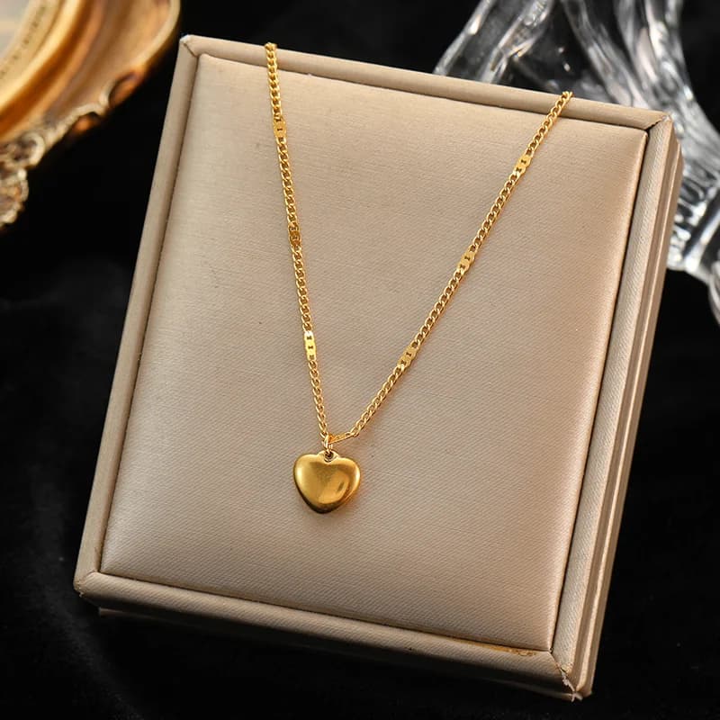 Gold Heart Pendant Necklace