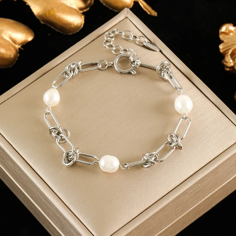 Polished Chain Wide Bangle, Gold Color