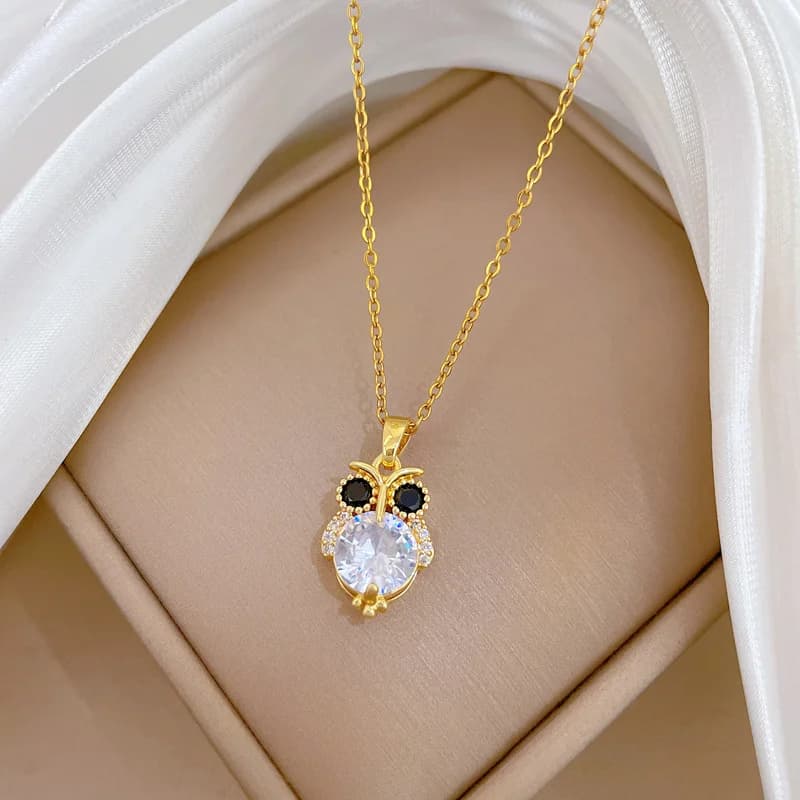Owl Sparkling Zircon Pendant Necklace